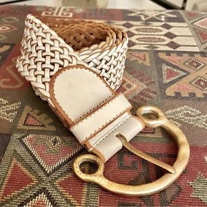 LINEA PELÉ CREAM WOVEN LEATHER BELT—SIZE MEDIUM!